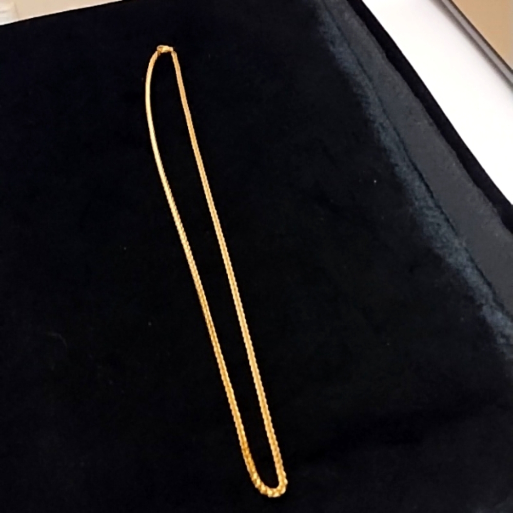 Unisex Goldtone Necklace